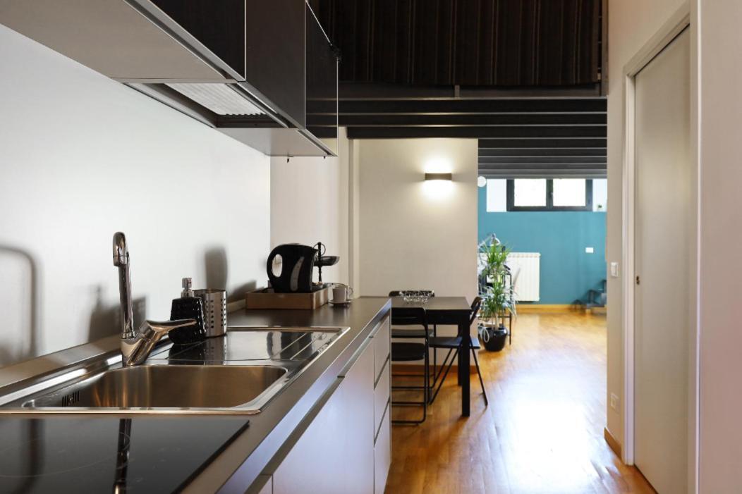 Paki Home Nel Cuore Dei Navigli Di Milano Extérieur photo